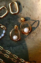 Load image into Gallery viewer, Kara Floating Pearl Studs
