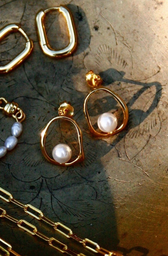 Kara Floating Pearl Studs