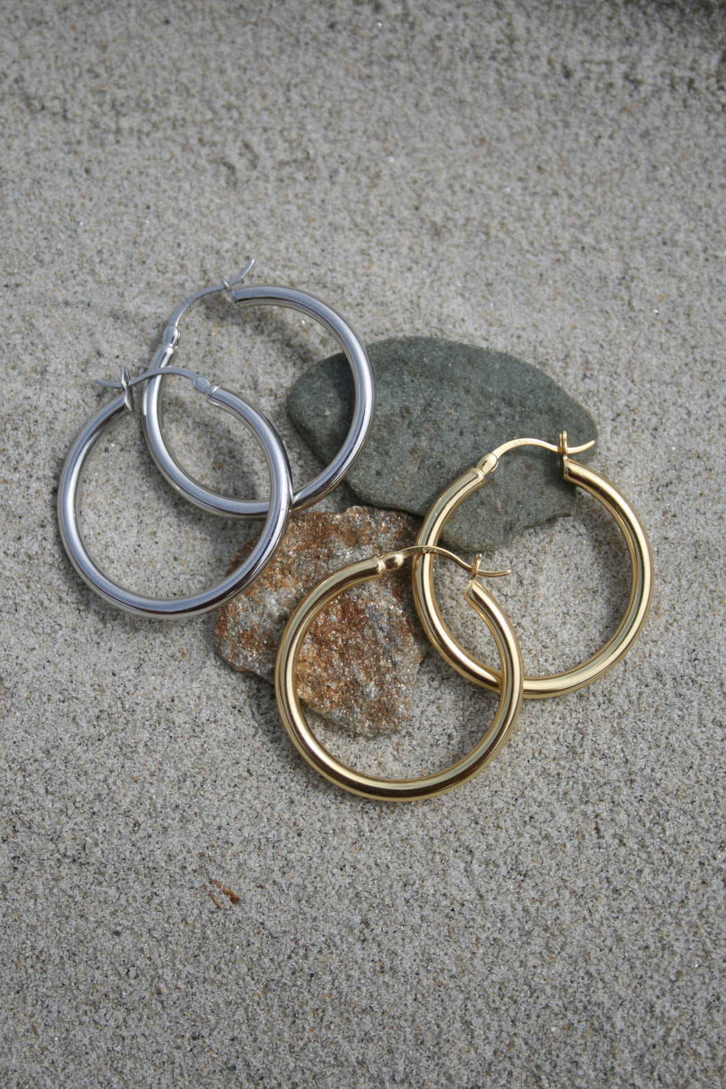 Kaye Medium Tube Hoops