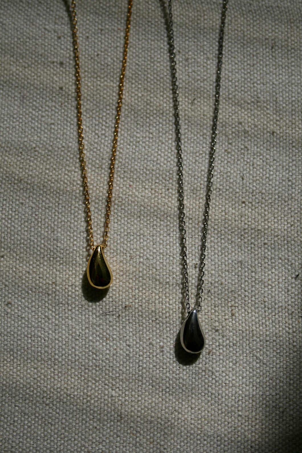 Kaye Teardrop Necklace